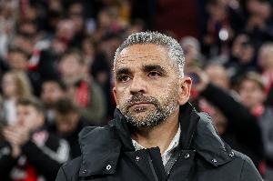 葡体主帅：我们了解最好的博德闪耀，但博德闪耀不了解最好的我们 配图