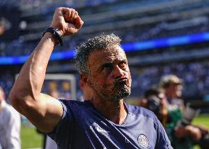 参赛的每个赛季都能带领球队晋级8强，恩里克是欧冠历史唯一 配图