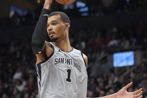 文班谈负荷管理:我信任医疗团队 但只要我上场就会全力以赴 配图