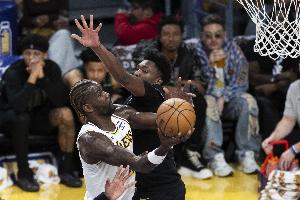 艾顿:球队的信任让我热血沸腾 这让我迫不及待回到真正的比赛中 配图