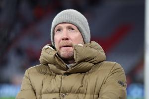 萨默尔:足球看的是冠军,赫尔泽勒批评阿森纳前得先有3个冠军 配图