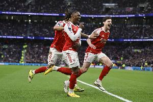 同赛季为阿森纳各项赛事均有进球，埃泽是沃尔科特后首位英格兰人 配图