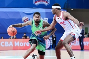 常规赛丨先行者84-96不敌深圳马可波罗 配图