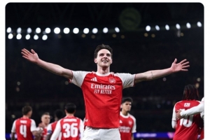 摩根社媒：找不到合适的词语来形容赖斯，他像将军一样统领球队 配图