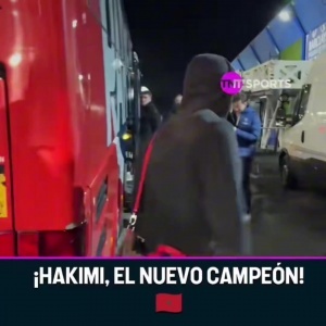 天降冠军!巴黎8-2横扫切尔西+非洲杯改判,阿什拉夫赛后笑嘻了 配图