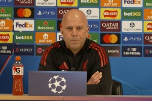 斯洛特:我当然感受到压力但欣然接受,在安菲尔德从未感到孤独 配图