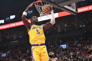 艾顿：我对自己说球队不用我得分 防守&篮板&跑动才是我应该做的 配图