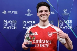 赖斯:我累坏了,10月份起基本上每3天1赛 进球?当时我只能射门 配图