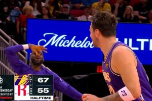 空篮不扣篮而是上篮?东契奇:两分就是两分我不在乎 当时很累的 配图