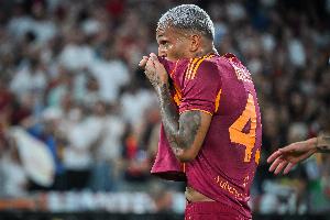 韦斯利：踢欧战是我的梦想，球员的职业生涯由这些赛事和奖杯铸就 配图