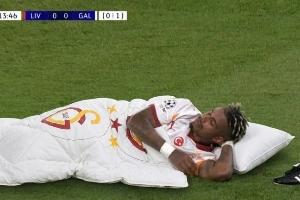 今日趣图：英超6队丢30球4队惨败出局，这就是世一联赛的含金量吗 配图