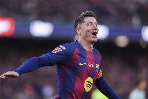 破梅西纪录！攻破41队球门，莱万成欧冠历史攻破最多队球门的球员 配图