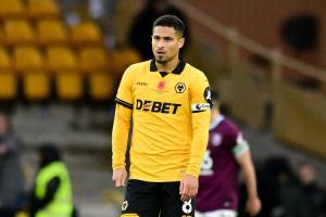 曼晚：曼联夏窗想引进两名中场，有意戈麦斯、巴莱巴、沃顿等球员 配图