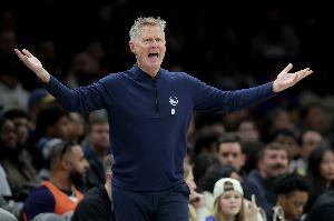 科尔：我们努力了但缺乏执行力 有些事情赛前讨论过但仍然在犯错 配图