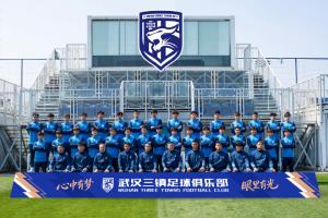 列阵!心中有梦眼里有光 配图