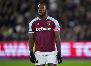 安东尼奥：我离开西汉姆联主要是波特推动的 我预测热刺会降级 配图