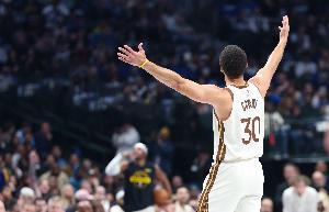 勇士夺不了冠库里复出有何意义？卡特：他只想抓住打季后赛的机会 配图