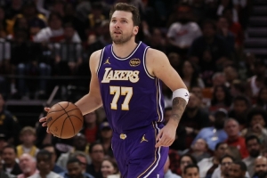 是否惊讶自己不在MVP讨论中?东契奇:那是你们媒体的事 与我无关 配图