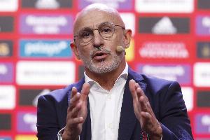 德拉富恩特谈欧美杯：西班牙始终渴望参赛，愿意在任何地方比赛 配图