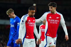 热苏斯:很多球队都靠定位球得分,但我们是领头羊所以别人不高兴 配图