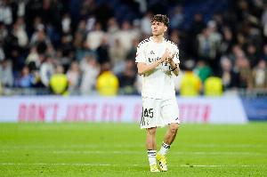 跟队记者：皮塔奇预计今天将被西班牙U19征召，征战欧U19优选赛 配图