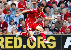 旧将:斯洛特刚来利物浦就像国王一样,如今他却被视为最差的一个 配图