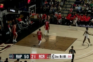 要花了啊！富尔茨迎着杨瀚森上篮打停混音 分差达到29分 配图