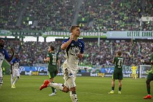 世体:引进难度增加,巴萨有意的武什科维奇身价飙升至6000万欧 配图