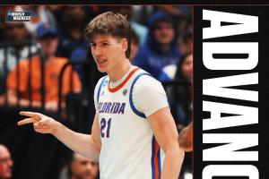 谁跟你玩啊!卫冕冠军64.3%命中率狂胜对手59分 比保罗还多一分! 配图