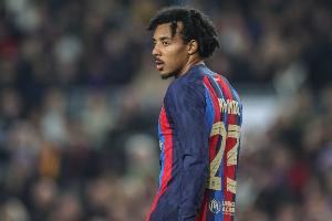 莫雷托:孔德不是非卖品,若收到好报价巴萨会考虑出售他 配图