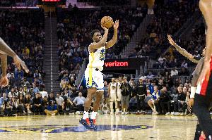 【菜鸟】克赖尔10分3三分 泰勒·伯顿23分5板 特拉奥雷11分7助 配图