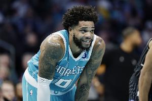 真挚的祝福!祝黄蜂球员布里奇斯28岁生日快乐! 配图