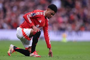 BBC记者谈阿玛德倒地未判点:真正的问题在于判罚标准不一致 配图