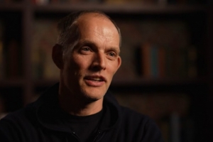 图赫尔:马奎尔在定位球方面能力出色 对梅努而言竞争才刚刚开始 配图