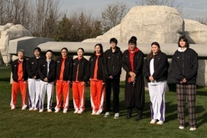 WCBA全明星公益校园行:走进西北工业大学 用热爱点亮青春 配图