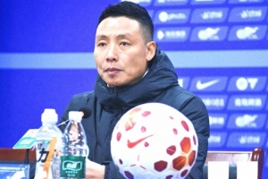 【赛后声音】陈涛:这个比分是遗憾的,希望能从中总结问题 配图