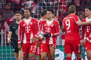 拜仁对柏林联合德甲13场不败，两队场均控球率对比66.5% VS 37.7% 配图