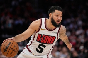 范弗里特：我不是救世主 但我从来没让任何一支球队变得更差 配图