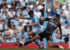 希门尼斯为富勒姆英超打进28球，和米特洛维奇并列队史射手榜榜首 配图