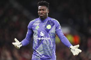 合同至2028！罗马诺：曼联不会让奥纳纳留在球队，会给他找新球队 配图