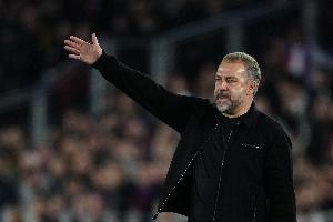 每体：巴萨在当地时间14点比赛成绩不理想，近3个赛季1胜2平1负 配图