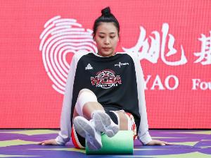 全面发挥！唐子婷替补26分钟 10中6&三分5中3拿到15分7板7助 配图