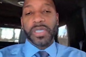 麦迪前瞻明日绿凯VS森林狼：现在的绿军势不可挡 看好他们赢 配图