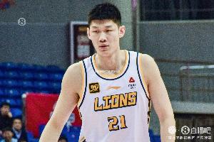 状态一般但关键时刻有所发挥!胡金秋投篮19中7砍16分11篮板 配图