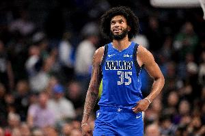 基德:巴格利为球队注入了活力 希望他每场至少出手两次三分 配图