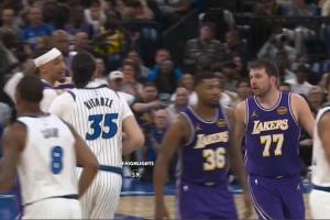 比塔泽：我非常尊重东契奇 我尊重每个家庭 我绝不会直接说出那话 配图