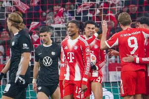 7轮只需5球!拜仁就可打破自己71-72赛季的单赛季德甲进球数纪录 配图