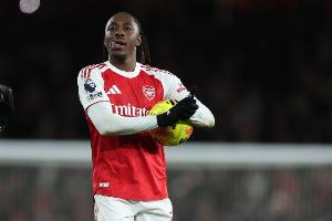 各自有主力缺阵！BBC：埃泽因伤将无缘联赛杯决赛，廷伯出战成疑 配图