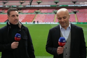 内维尔：现在谈三冠王或四冠王为时过早，但阿森纳迫切需要奖杯 配图