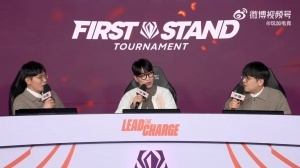 韩文流直播间在解说席无语：下把快开始了，要不是没法走我真走了 配图